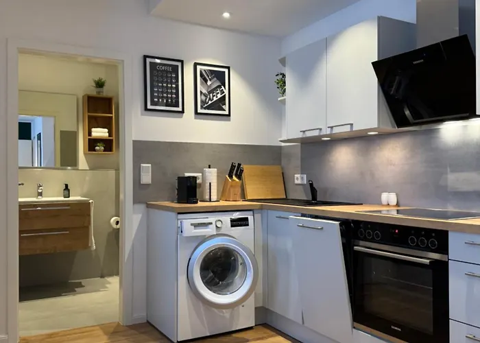 Gehobene Auszeit In - Ausgestattete - Nur 500m Bis Zum Hafen Appartement *